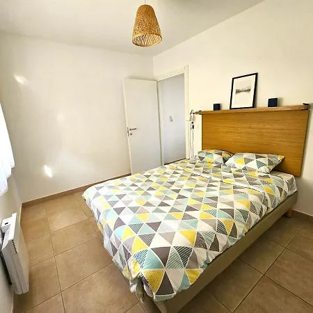 Apartamento Exceptionnel - T2 Neuf Pieds Dans L'eau Avec Piscine Chauffee Linguizzetta